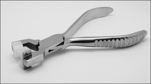 Plier for bend